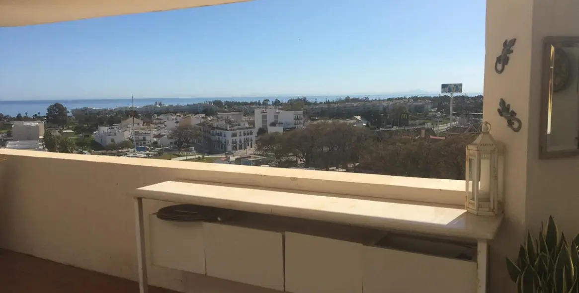 Venta de ático en San Pedro de Alcántara 17