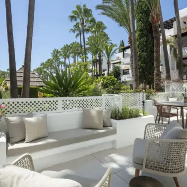 Venta de apartamento en planta baja en The Golden Mile