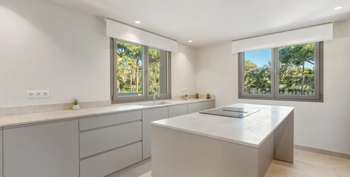 Venta de villa independiente en Hacienda Las Chapas 15