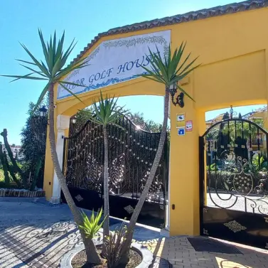 Sale of ground floor apartment in Riviera del Sol