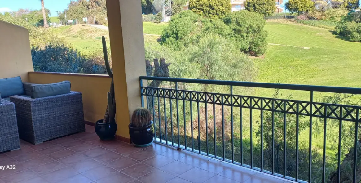 Sale of ground floor apartment in Riviera del Sol 5