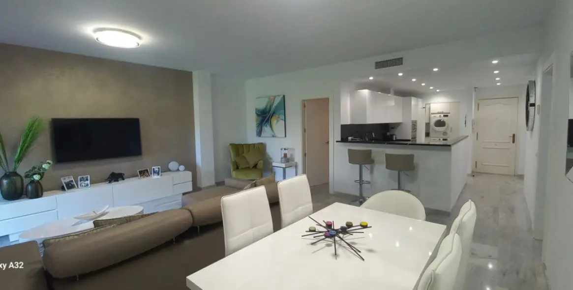 Sale of ground floor apartment in Riviera del Sol 8