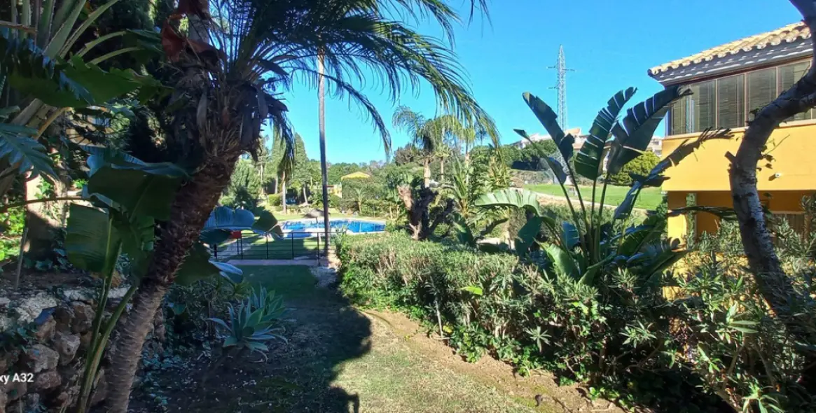 Sale of ground floor apartment in Riviera del Sol 26