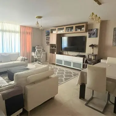 Продажа апартаментов на среднем этаже в La Duquesa