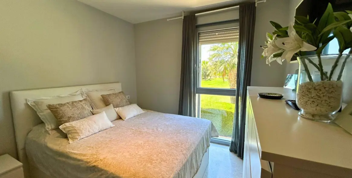 Продажа апартаментов на среднем этаже в La Duquesa 5