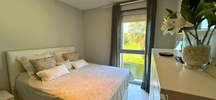 Продажа апартаментов на среднем этаже в La Duquesa 4