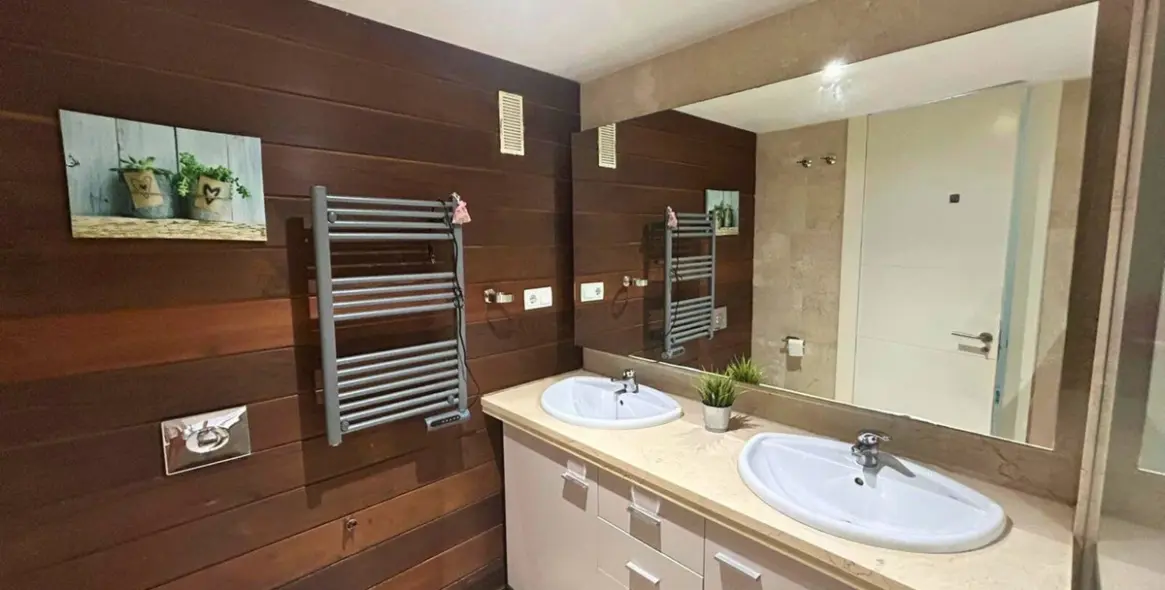 Продажа апартаментов на среднем этаже в La Duquesa 7