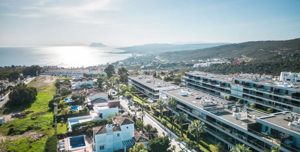 Продажа апартаментов на среднем этаже в La Duquesa 59