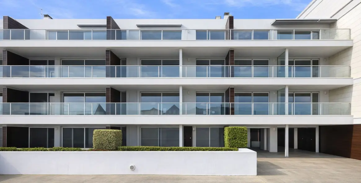 Продажа апартаментов на среднем этаже в La Duquesa 61