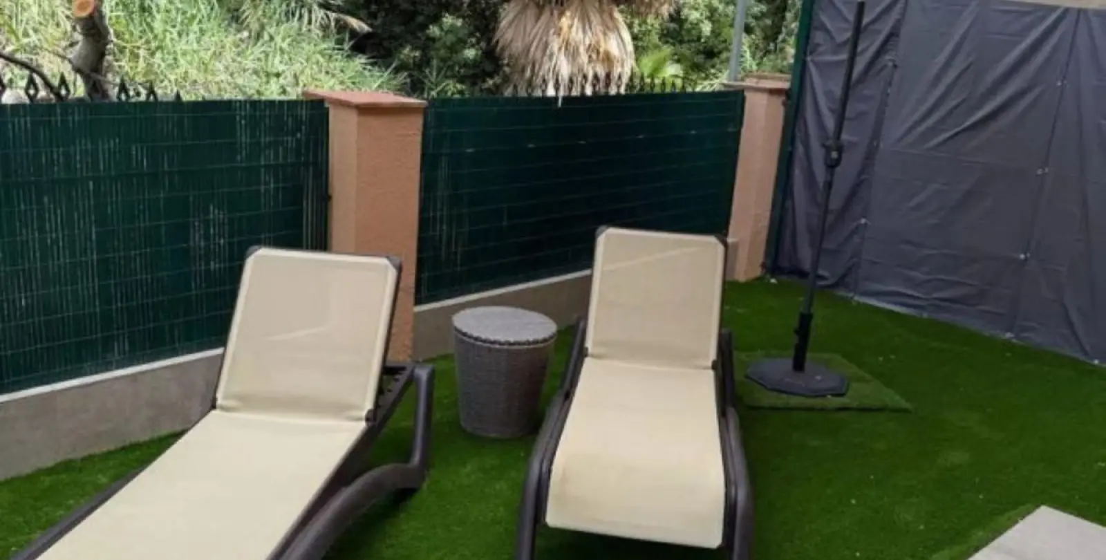 Venta de apartamento en planta baja en Las Chapas 2