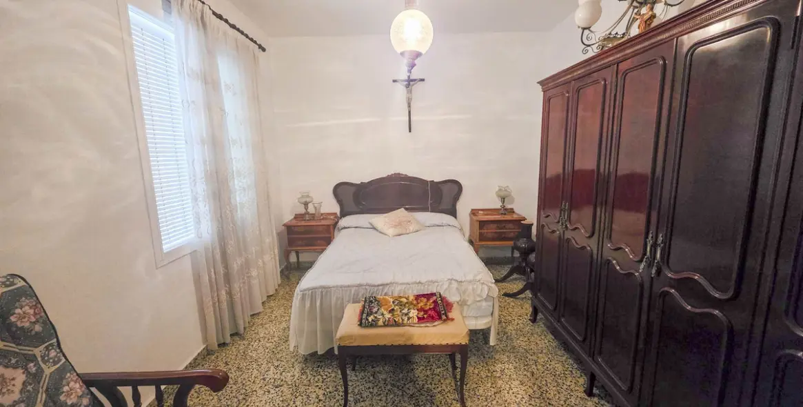 Sale of townhouse in Estepona 5