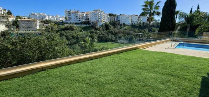 Sale of detached villa in Riviera del Sol 2