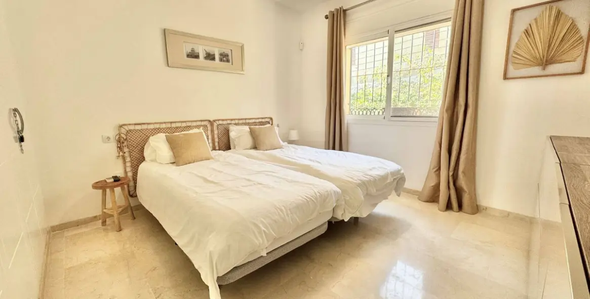 Sale of detached villa in Riviera del Sol 19