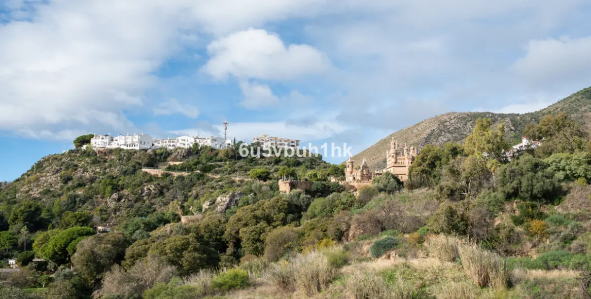 Venta de casa pareada en Benalmadena Pueblo 2