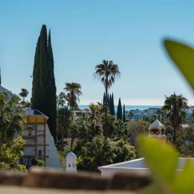 Sale of townhouse in Nueva Andalucía