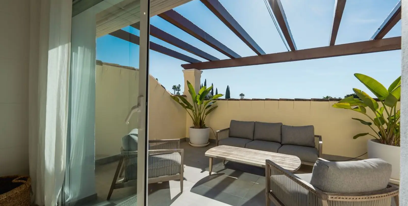Sale of townhouse in Nueva Andalucía 30