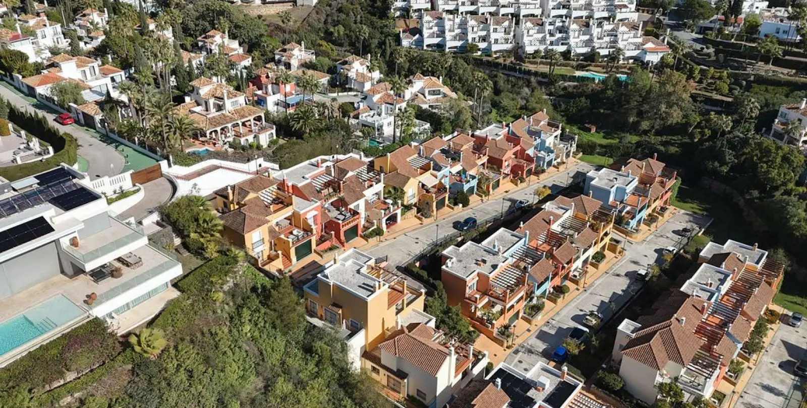 Sale of townhouse in Nueva Andalucía 40