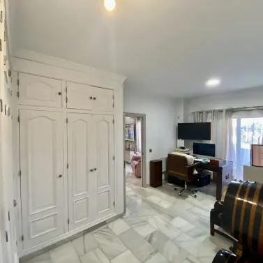 Venta de villa independiente en Calahonda