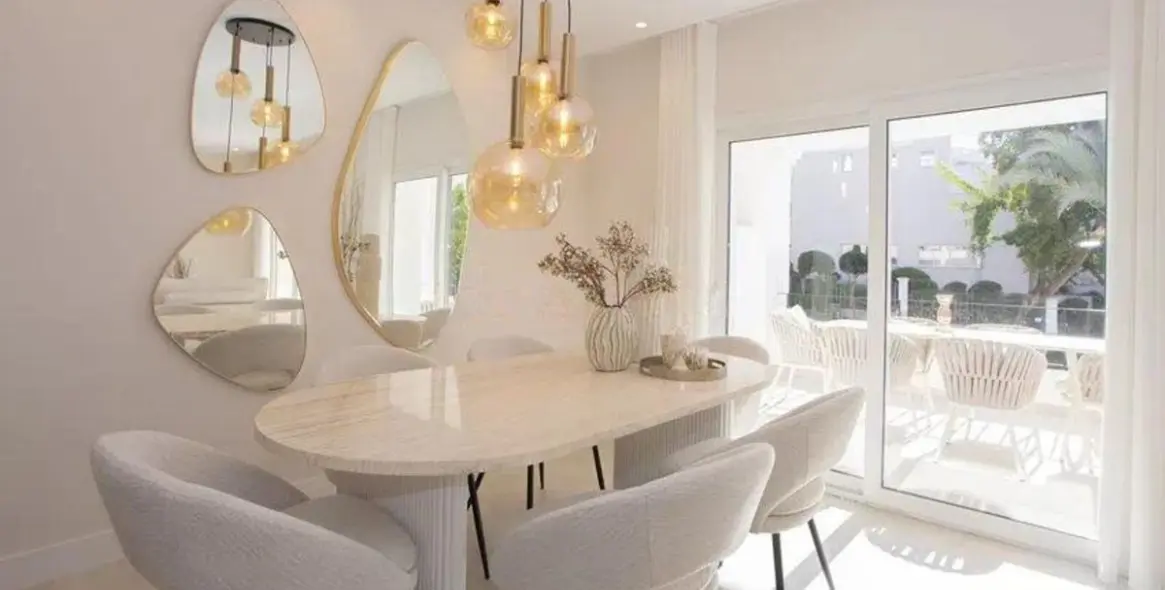 Продажа двухуровневого пентхауса в Nueva Andalucía 4