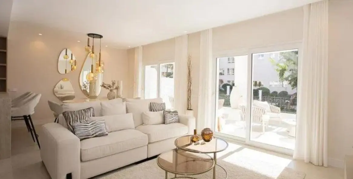 Продажа двухуровневого пентхауса в Nueva Andalucía 6