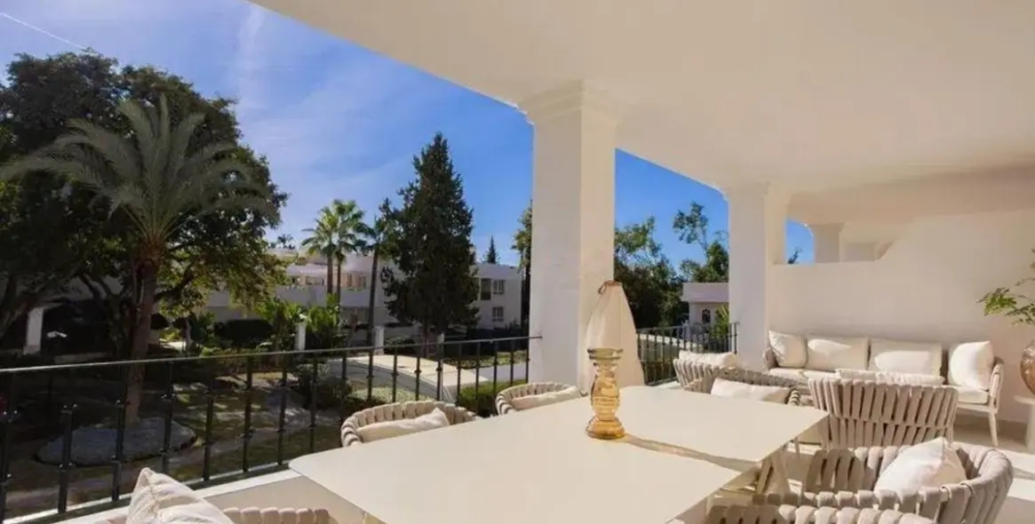 Продажа двухуровневого пентхауса в Nueva Andalucía 7