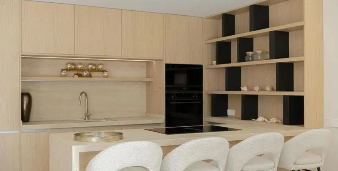 Продажа двухуровневого пентхауса в Nueva Andalucía 11