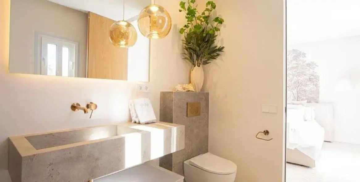 Sale of penthouse duplex in Nueva Andalucía 25