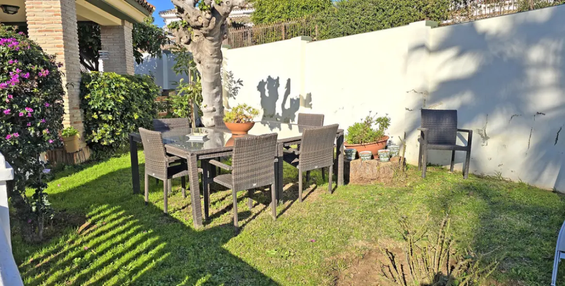 Продажа  отдельно стоящей виллы в Benalmadena Costa 3