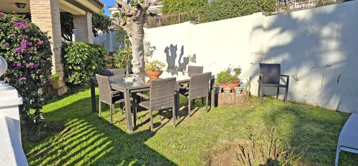 Продажа  отдельно стоящей виллы в Benalmadena Costa 2