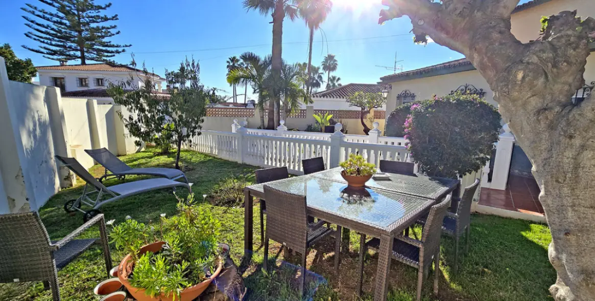 Продажа  отдельно стоящей виллы в Benalmadena Costa 4