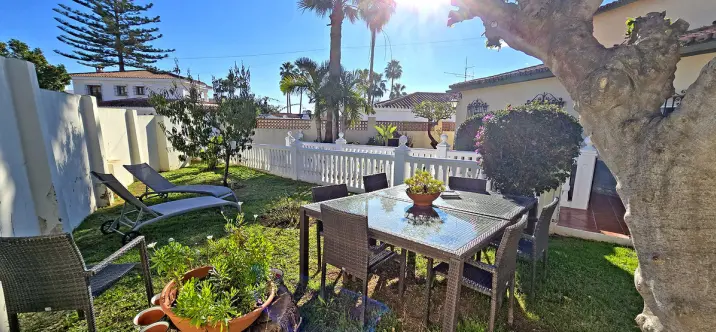 Продажа  отдельно стоящей виллы в Benalmadena Costa 3