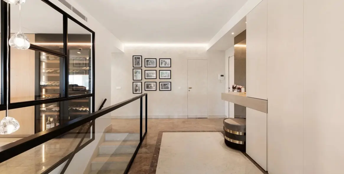 Продажа апартаментов на первом этаже в The Golden Mile 10