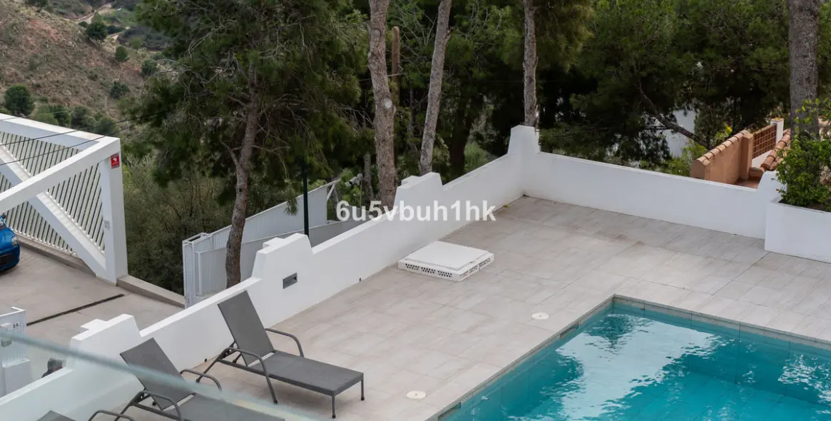 Продажа таунхауса в Malaga - Este 3