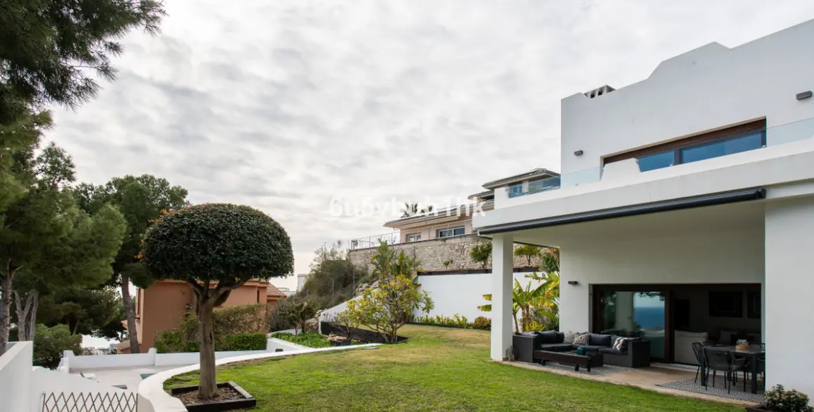 Продажа таунхауса в Malaga - Este 4