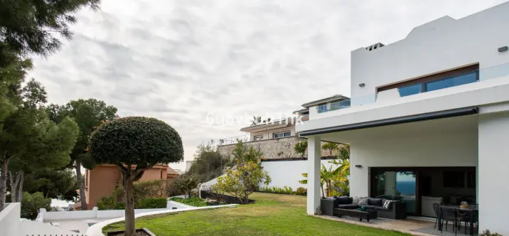 Продажа таунхауса в Malaga - Este 3