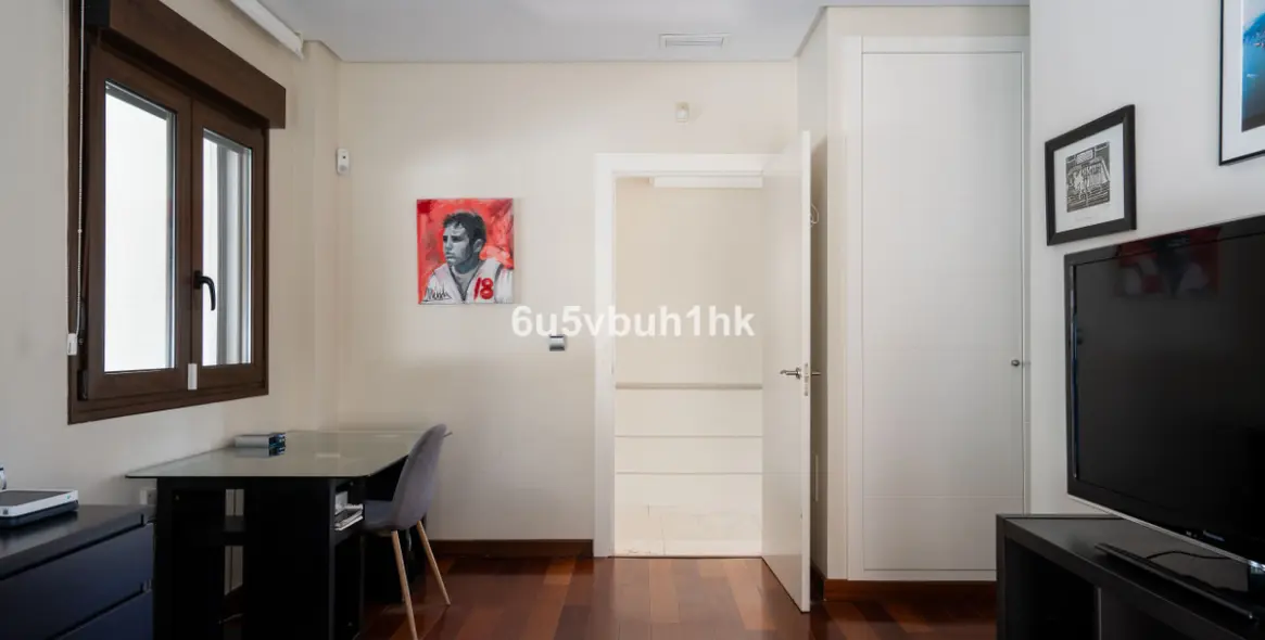 Продажа таунхауса в Malaga - Este 19