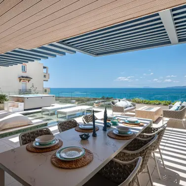 Продажа апартаментов на среднем этаже в Estepona