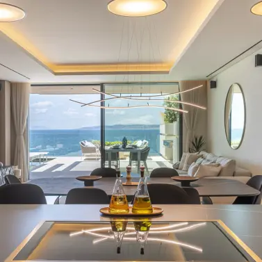 Продажа апартаментов на среднем этаже в Estepona