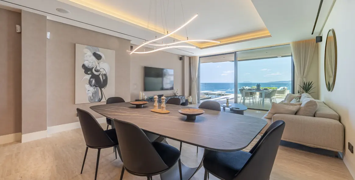 Продажа апартаментов на среднем этаже в Estepona 9