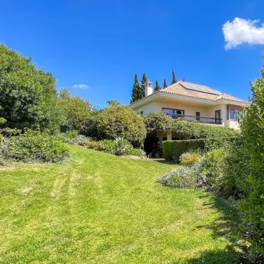 Продажа  отдельно стоящей виллы в El Rosario