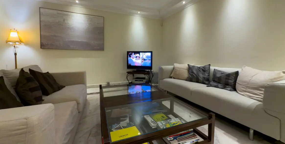 Продажа  отдельно стоящей виллы в El Rosario 6