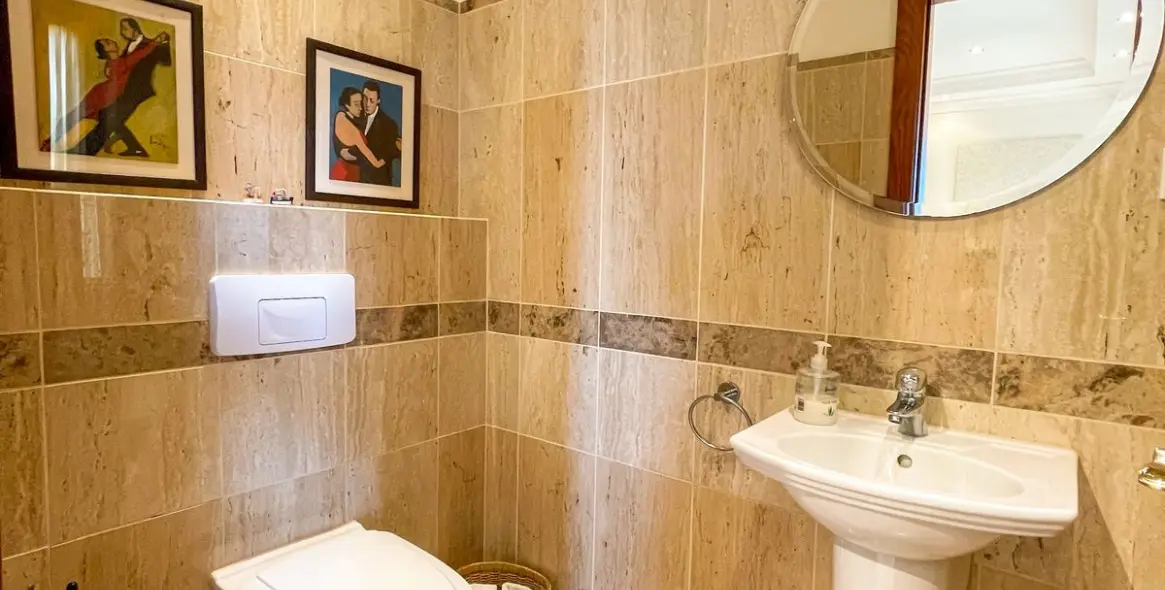 Продажа  отдельно стоящей виллы в El Rosario 37