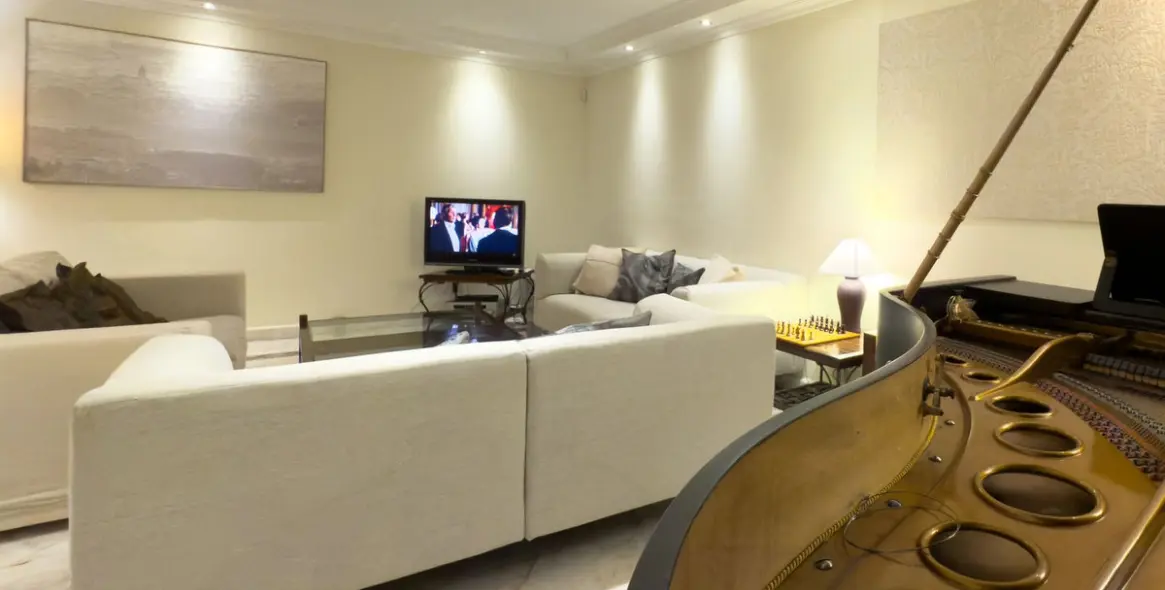 Продажа  отдельно стоящей виллы в El Rosario 42