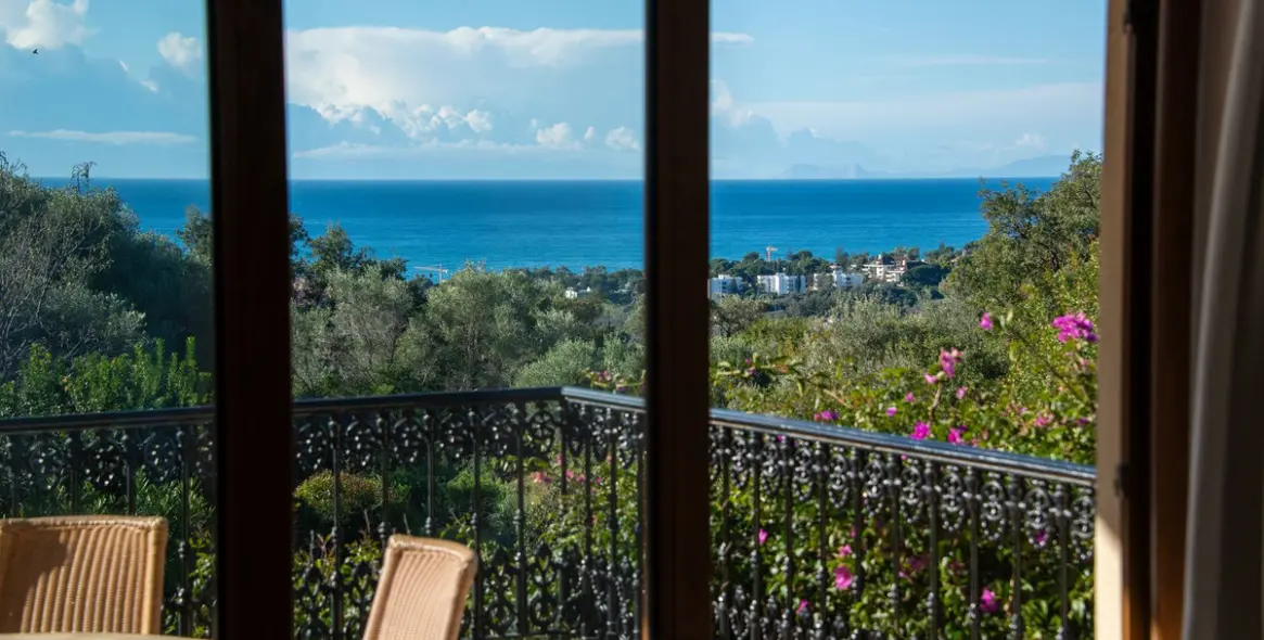 Продажа  отдельно стоящей виллы в El Rosario 76