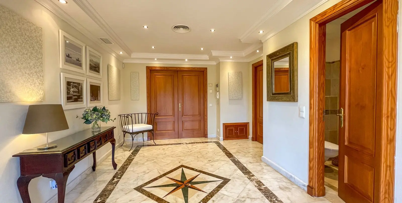 Venta de villa independiente en El Rosario 4
