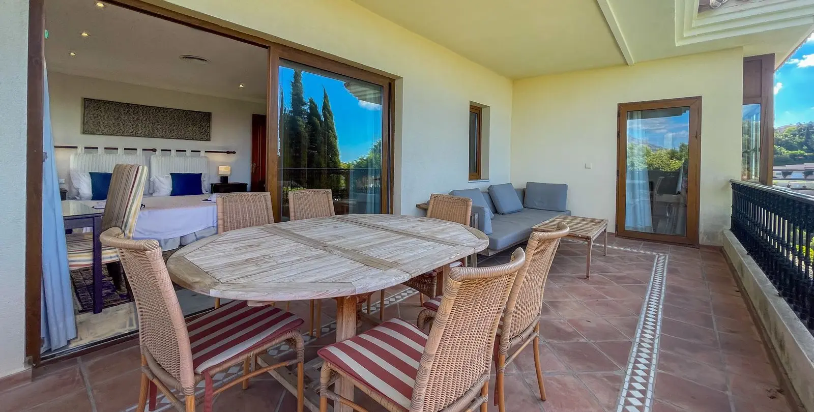 Venta de villa independiente en El Rosario 25