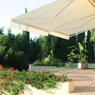 Продажа  отдельно стоящей виллы в San Roque