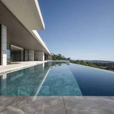 Продажа  отдельно стоящей виллы в Sotogrande