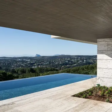 Продажа  отдельно стоящей виллы в Sotogrande