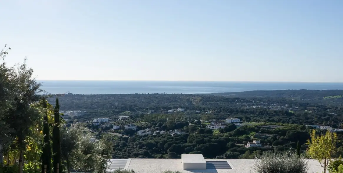 Продажа  отдельно стоящей виллы в Sotogrande 10